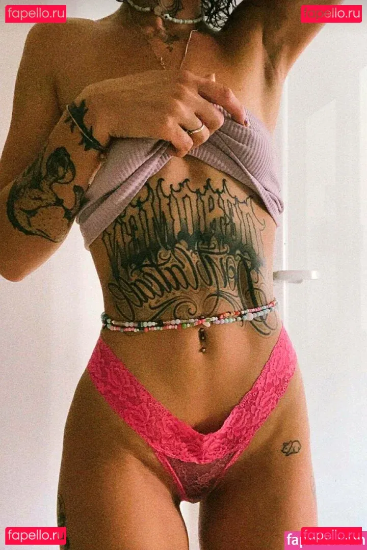 FoxyBebe420 Onlyfans Photo Gallery 