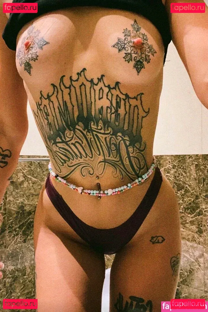 FoxyBebe420 Onlyfans Photo Gallery 