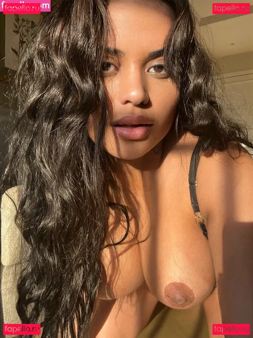 Giovanna Paes Onlyfans Photo Gallery 