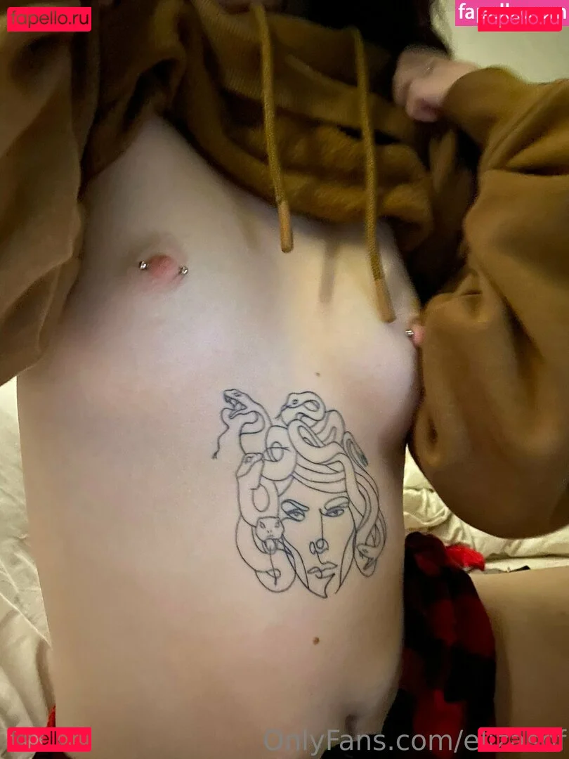 elizasof Onlyfans Photo Gallery 