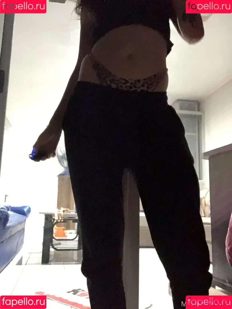 monalisawhoaa Onlyfans Photo Gallery 