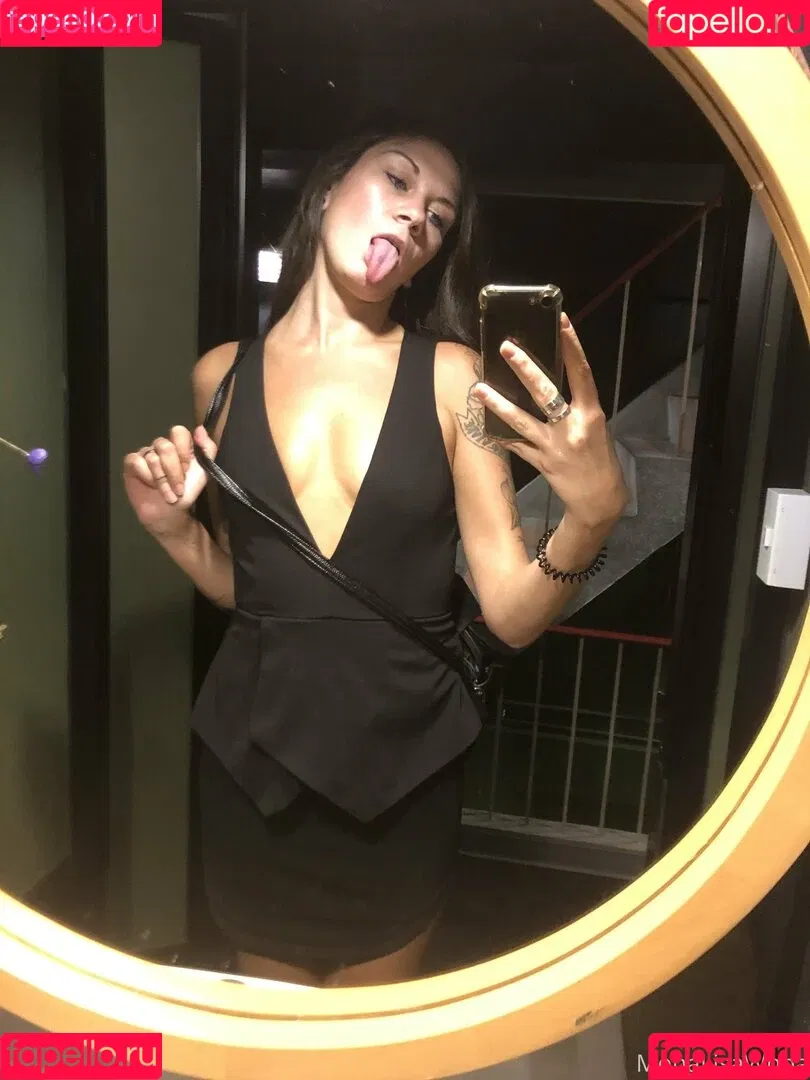 monalisawhoaa Onlyfans Photo Gallery 