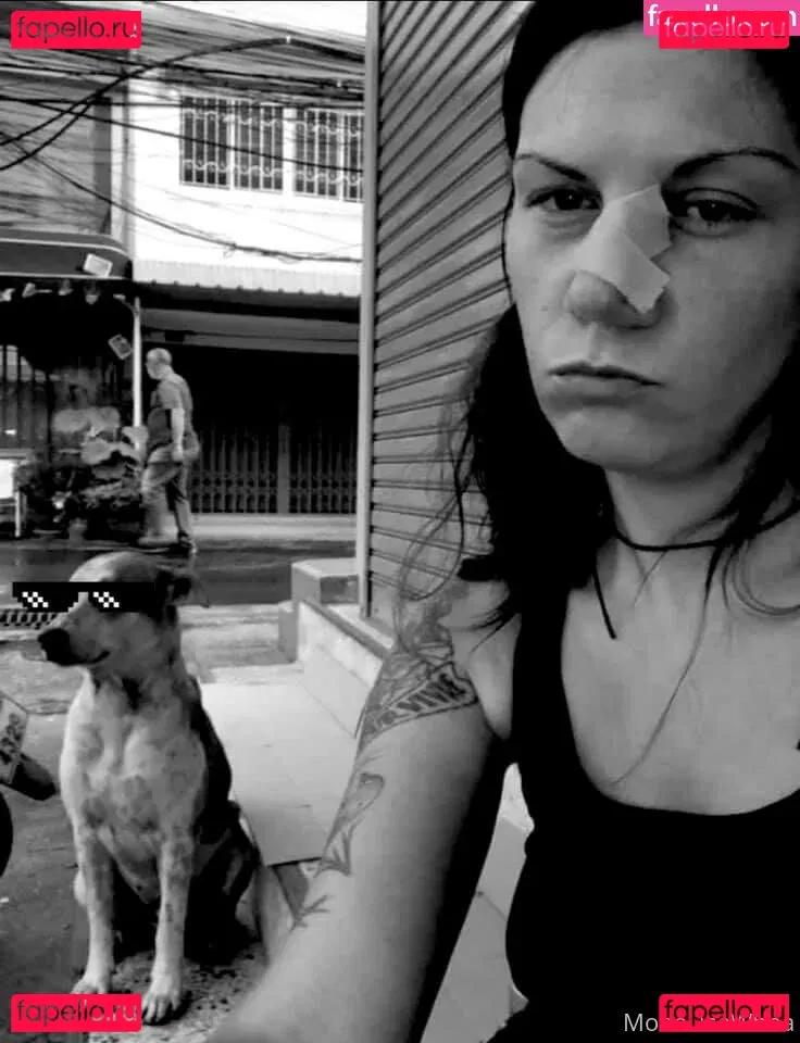 monalisawhoaa Onlyfans Photo Gallery 