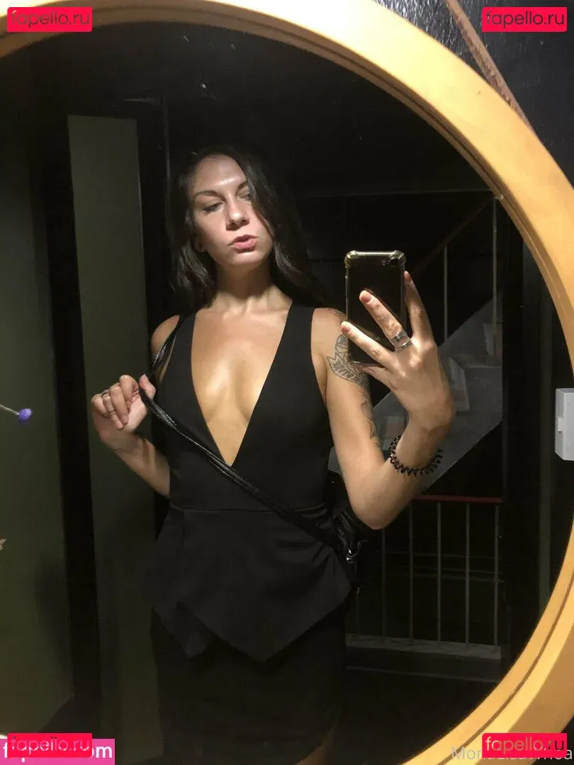 monalisawhoaa Onlyfans Photo Gallery 