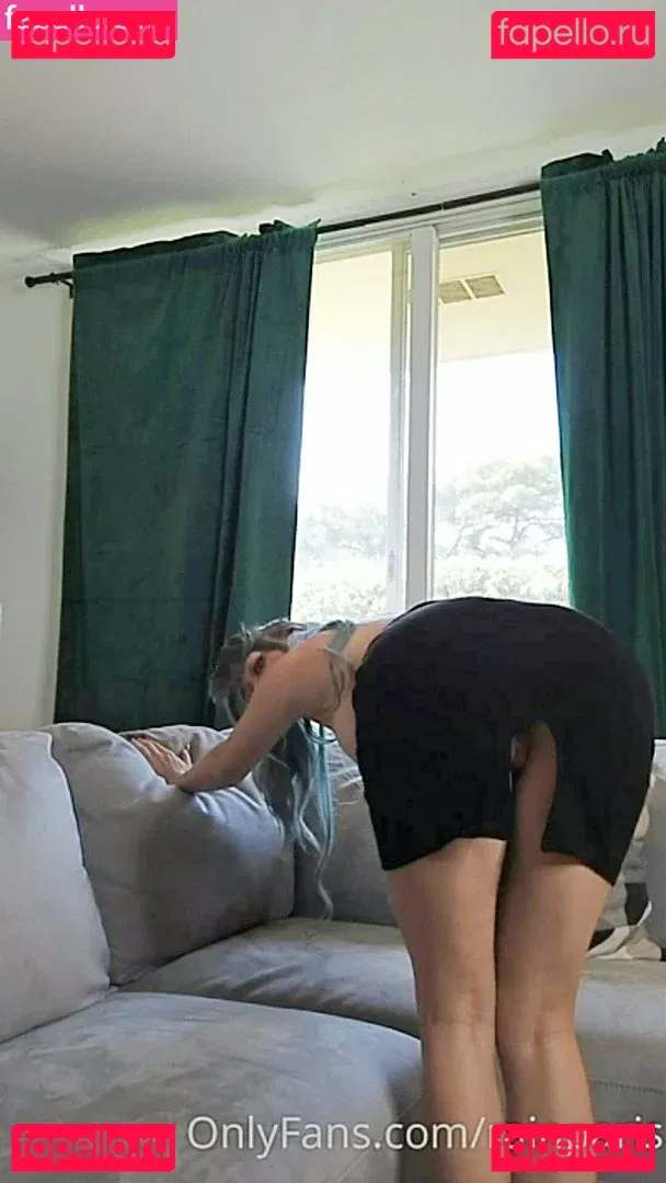 rainpariss Onlyfans Photo Gallery 