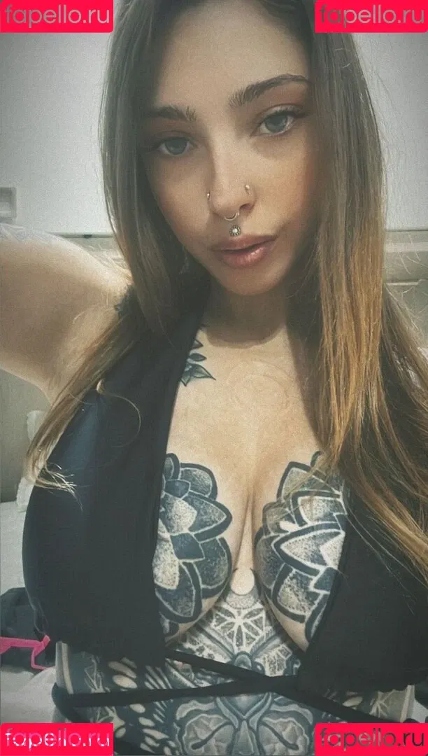 evasciacca Onlyfans Photo Gallery 