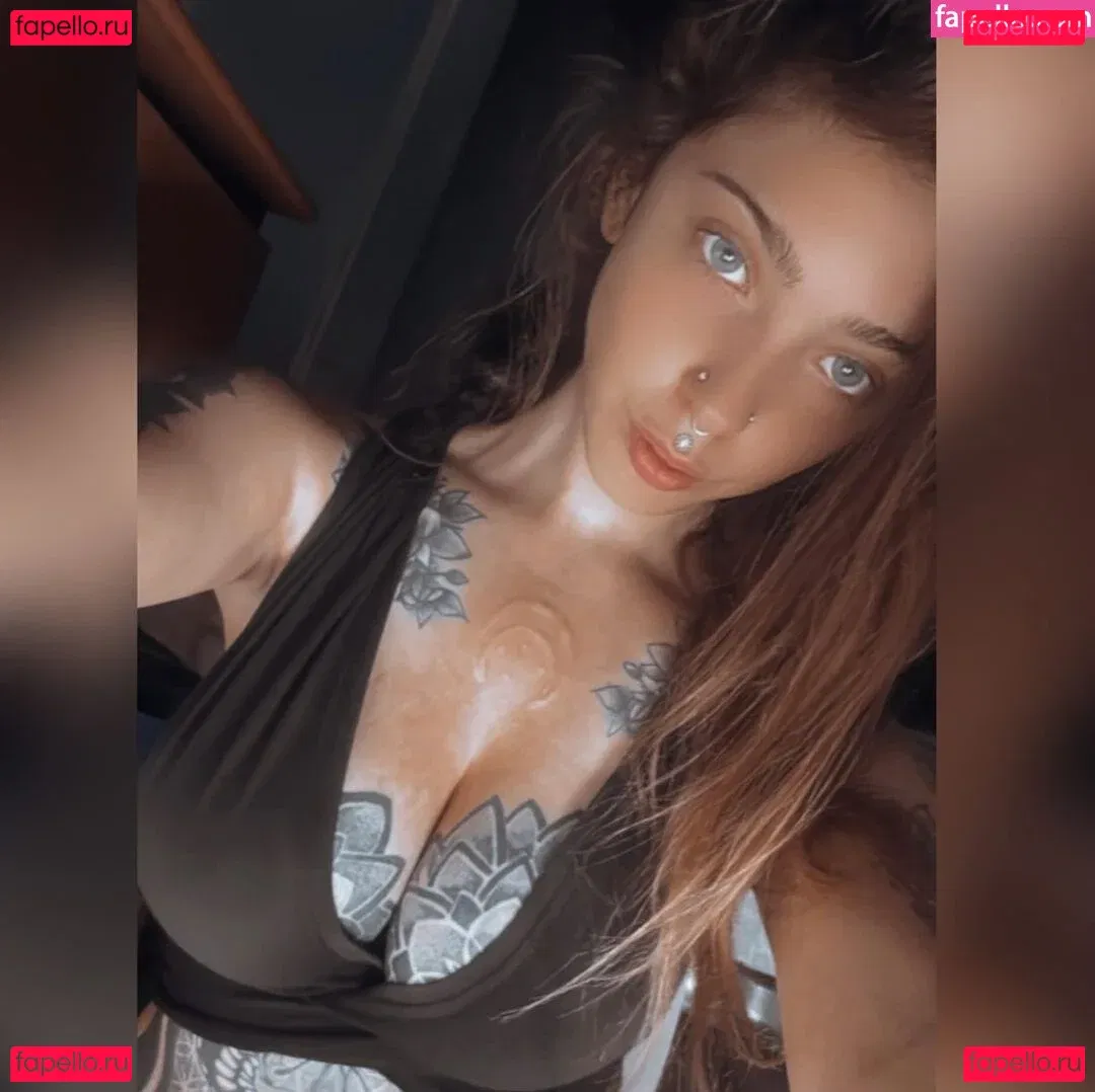 evasciacca Onlyfans Photo Gallery 