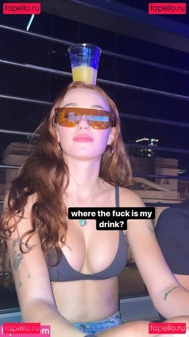 oliveoren Onlyfans Photo Gallery 