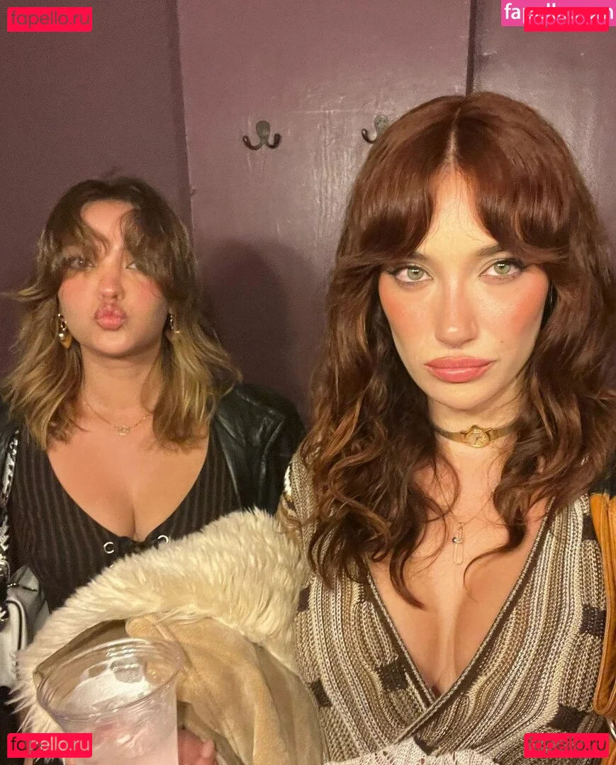 oliveoren Onlyfans Photo Gallery 