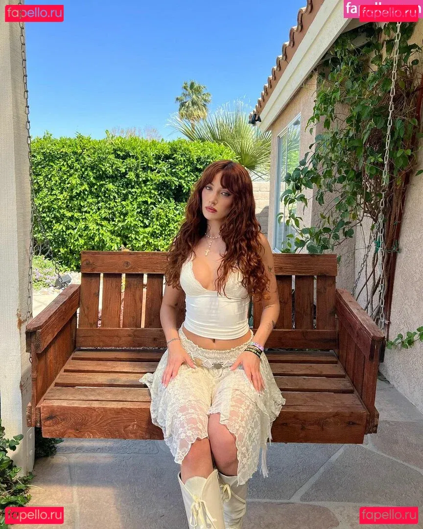 oliveoren Onlyfans Photo Gallery 