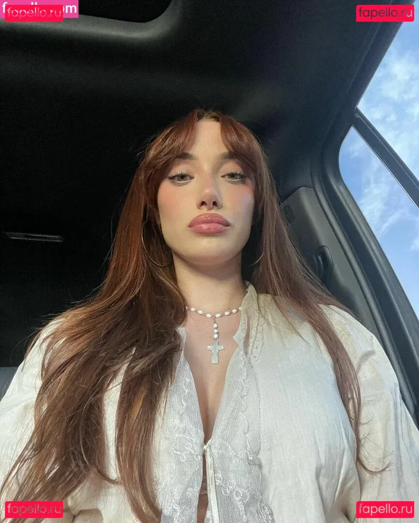 oliveoren Onlyfans Photo Gallery 