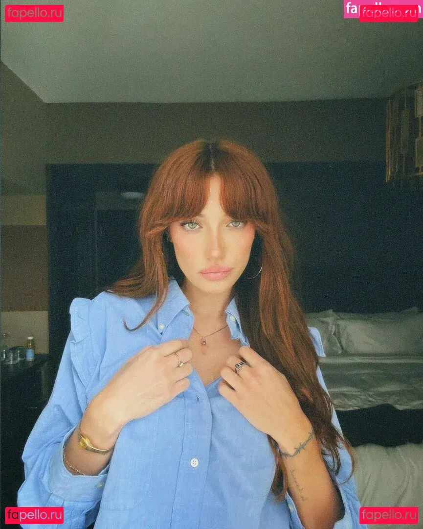 oliveoren Onlyfans Photo Gallery 