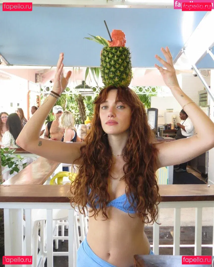 oliveoren Onlyfans Photo Gallery 