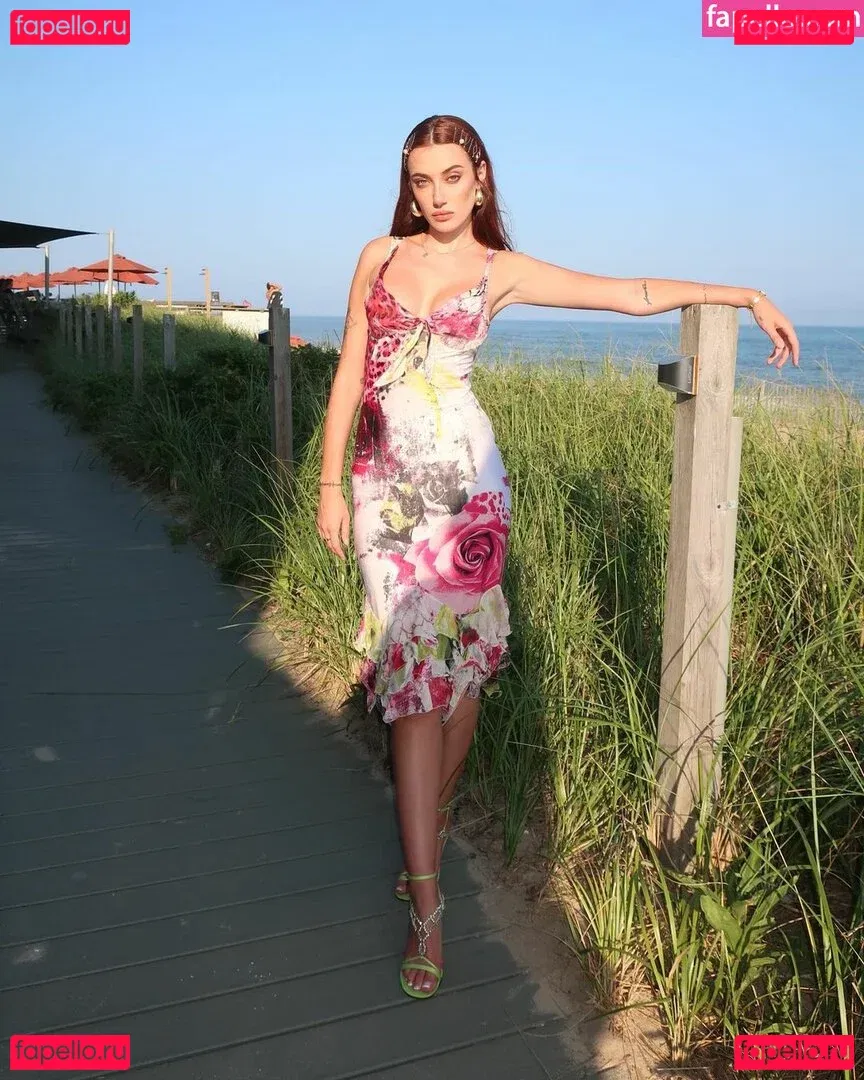 oliveoren Onlyfans Photo Gallery 