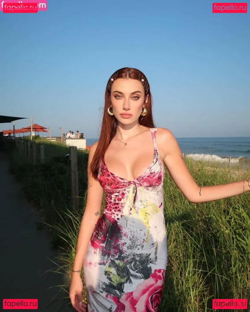 oliveoren Onlyfans Photo Gallery 