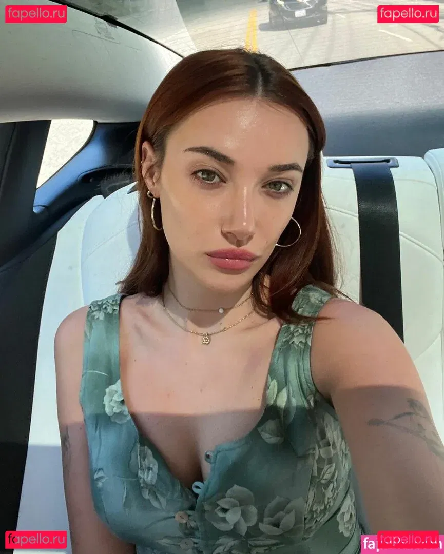 oliveoren Onlyfans Photo Gallery 