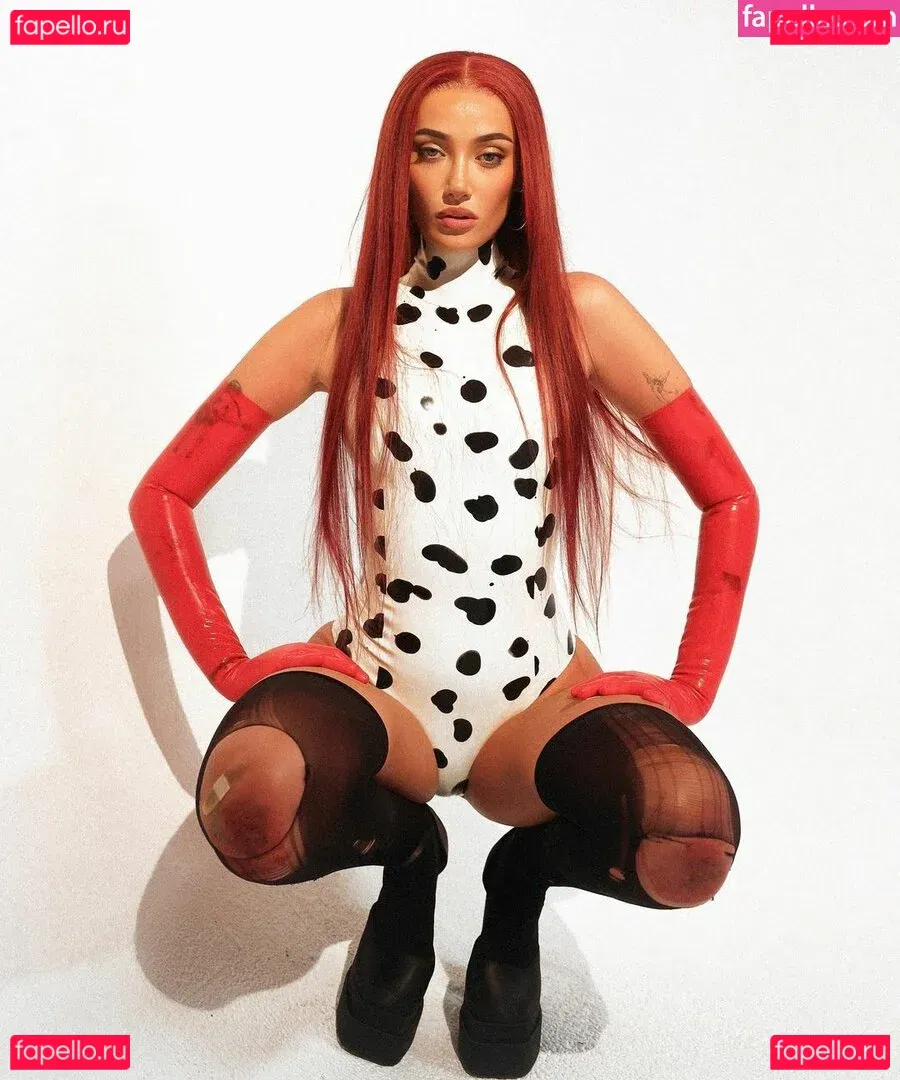 oliveoren Onlyfans Photo Gallery 