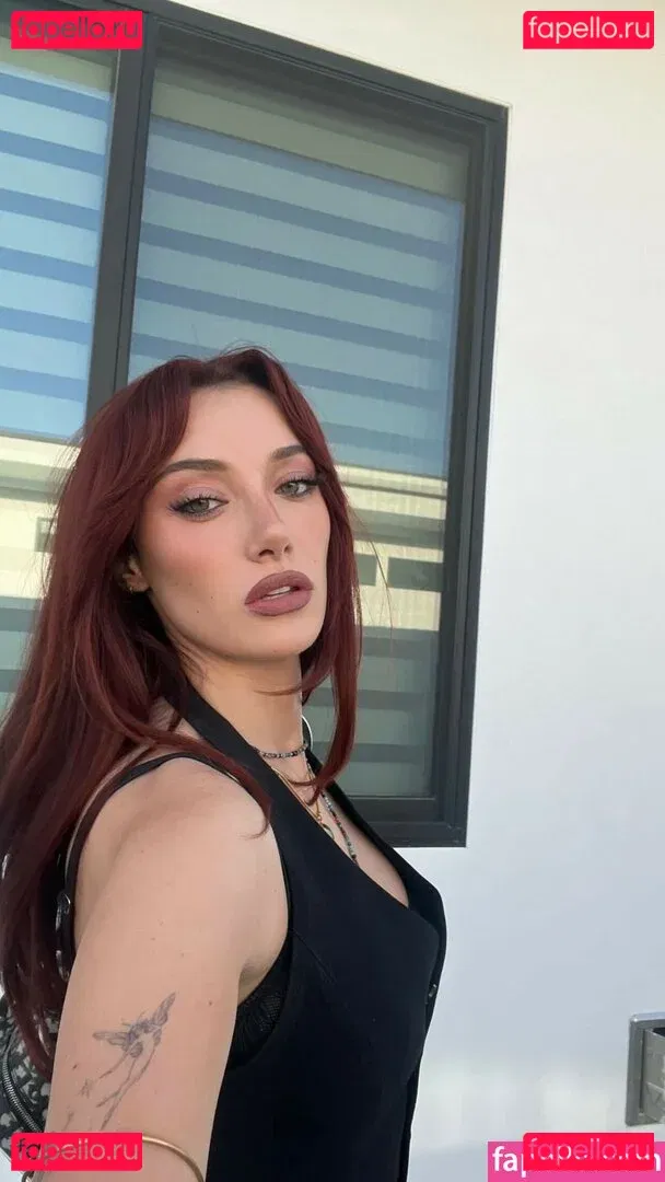 oliveoren Onlyfans Photo Gallery 