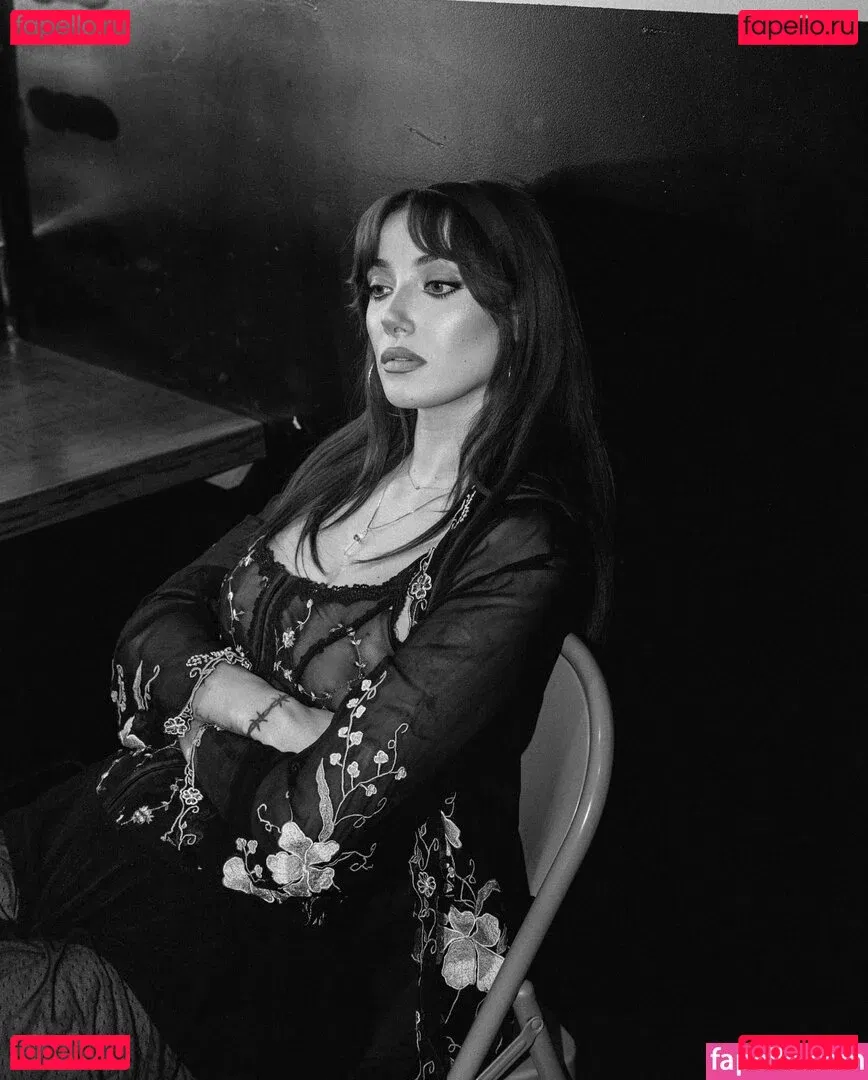 oliveoren Onlyfans Photo Gallery 