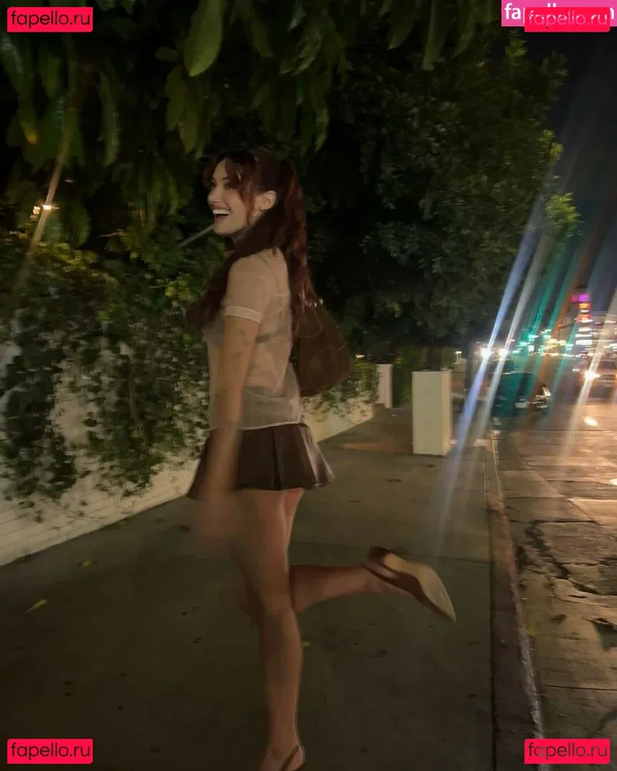 oliveoren Onlyfans Photo Gallery 