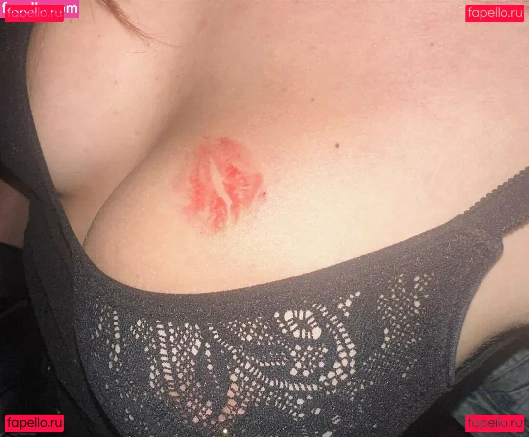 oliveoren Onlyfans Photo Gallery 