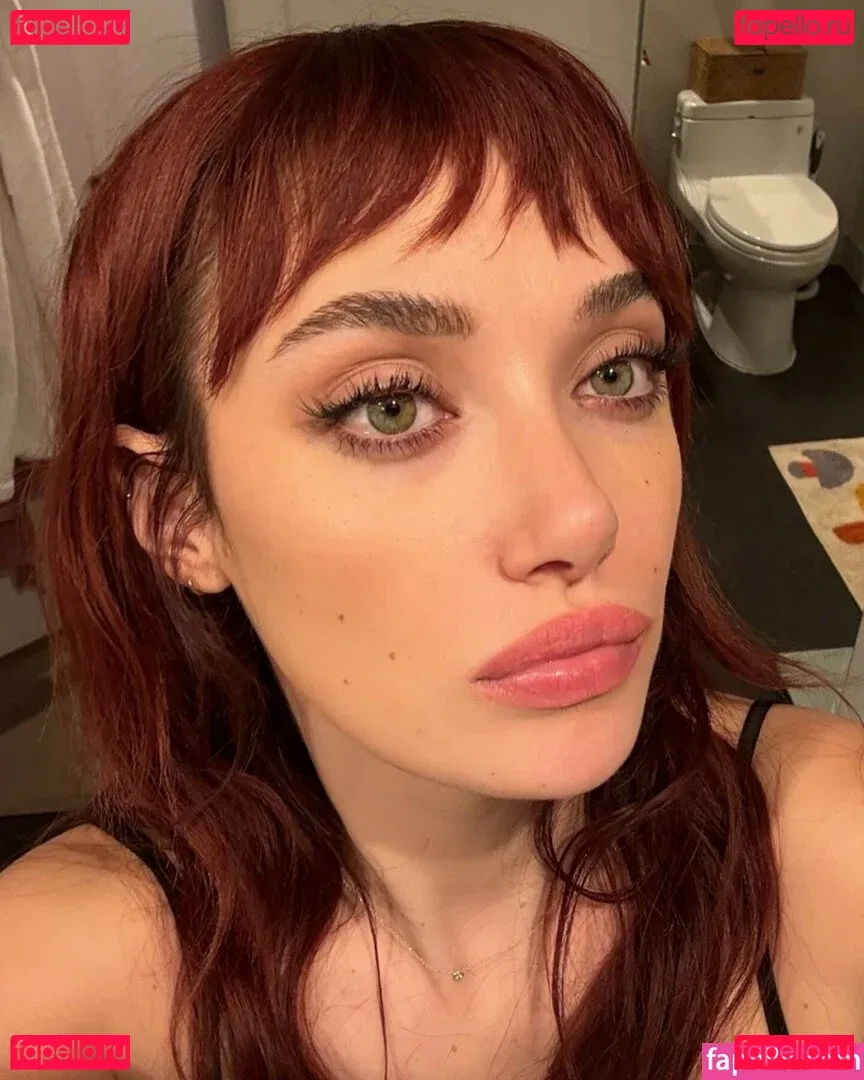 oliveoren Onlyfans Photo Gallery 