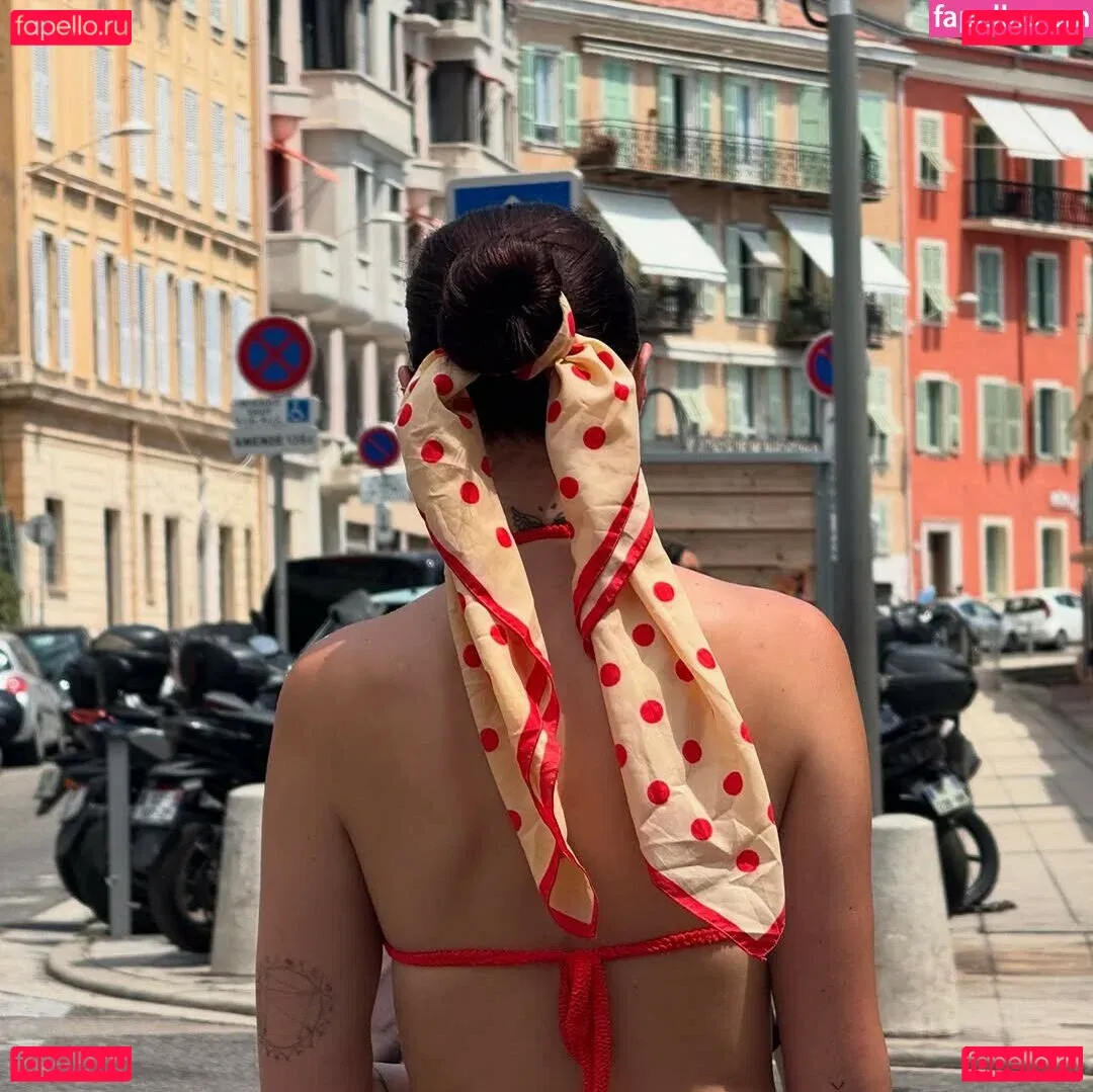 oliveoren Onlyfans Photo Gallery 