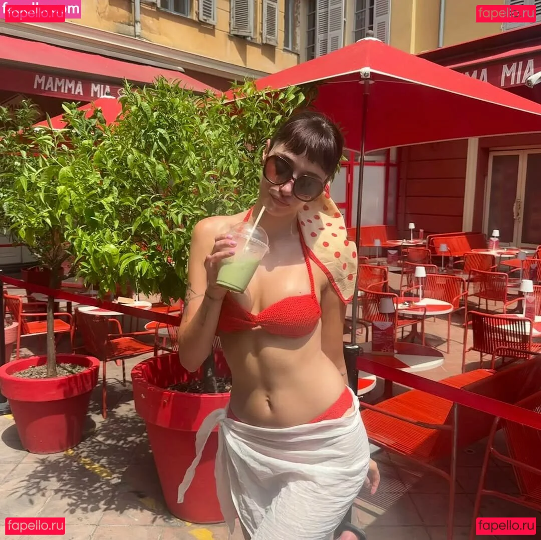 oliveoren Onlyfans Photo Gallery 