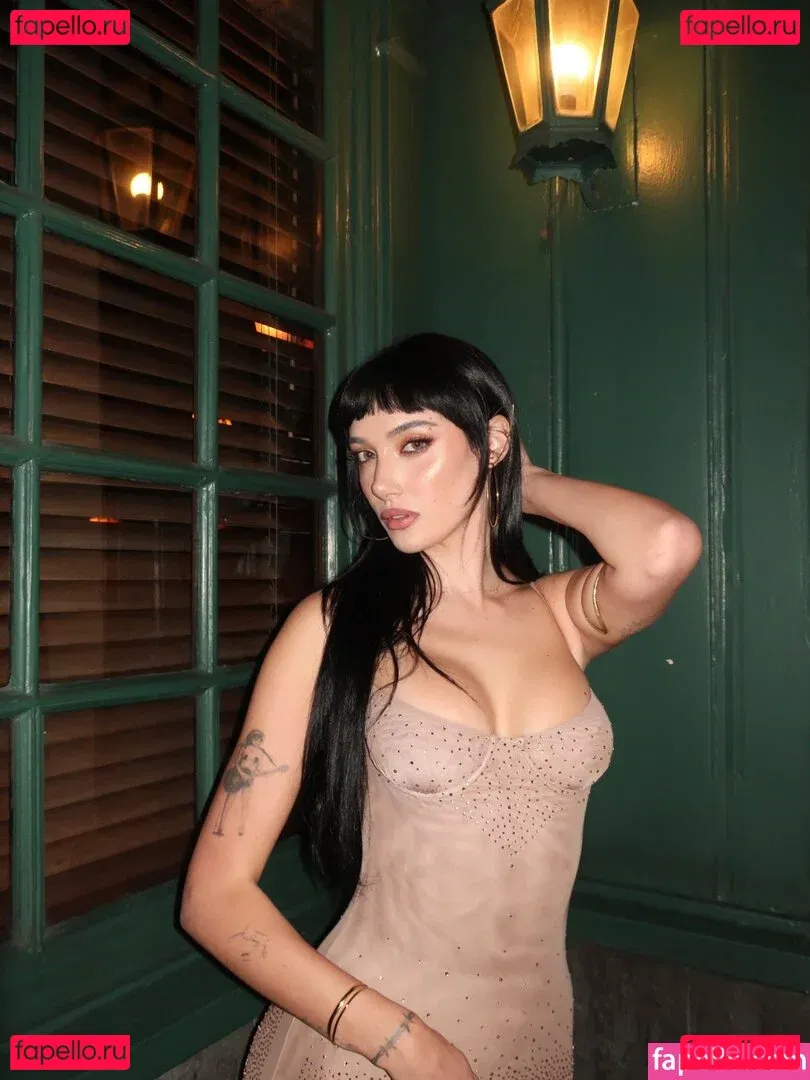 oliveoren Onlyfans Photo Gallery 