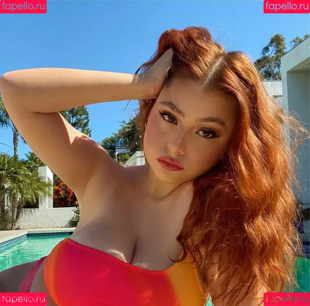 Marisa Groch Onlyfans Photo Gallery 