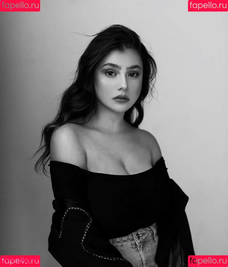 Marisa Groch Onlyfans Photo Gallery 