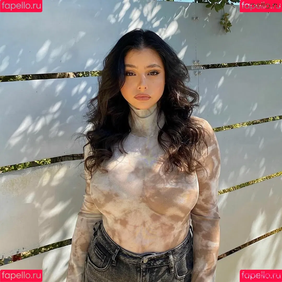 Marisa Groch Onlyfans Photo Gallery 