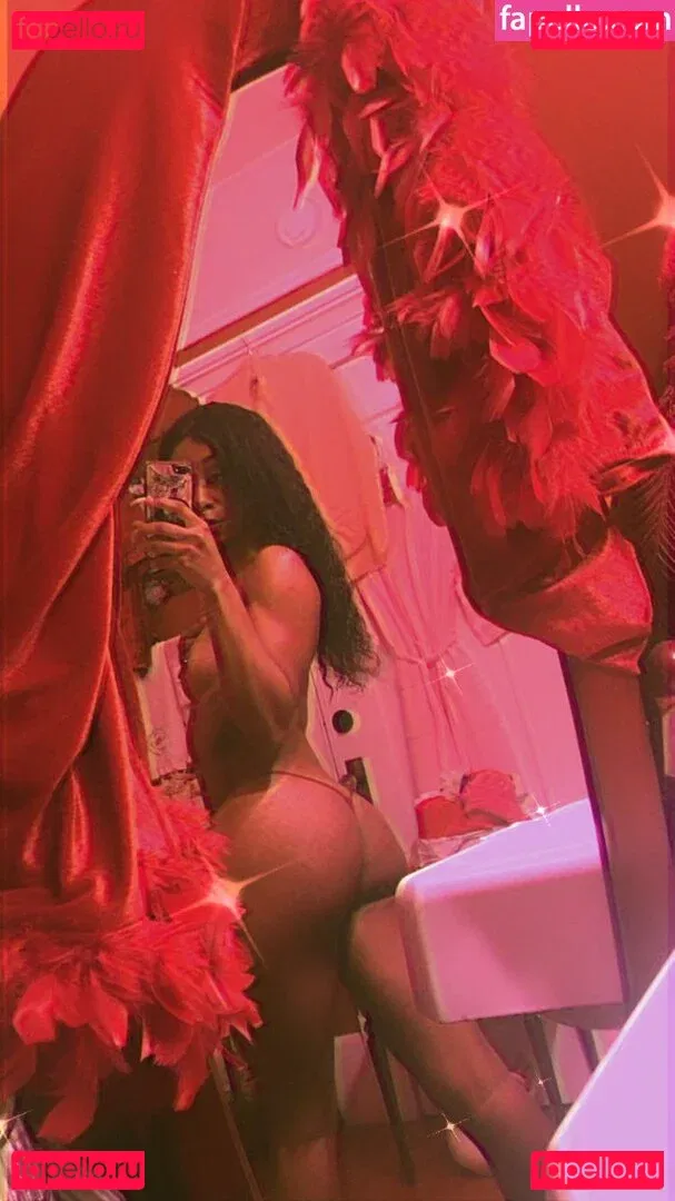 lilstarblv Onlyfans Photo Gallery 