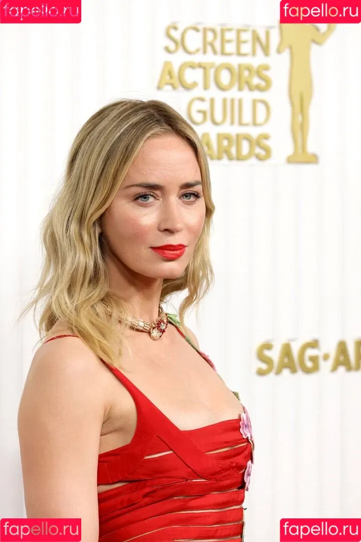 Emily Blunt Onlyfans Photo Gallery 