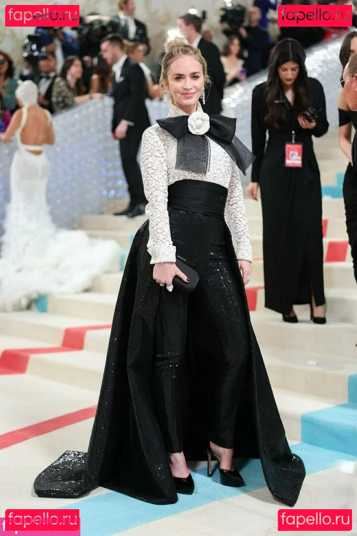 Emily Blunt Onlyfans Photo Gallery 