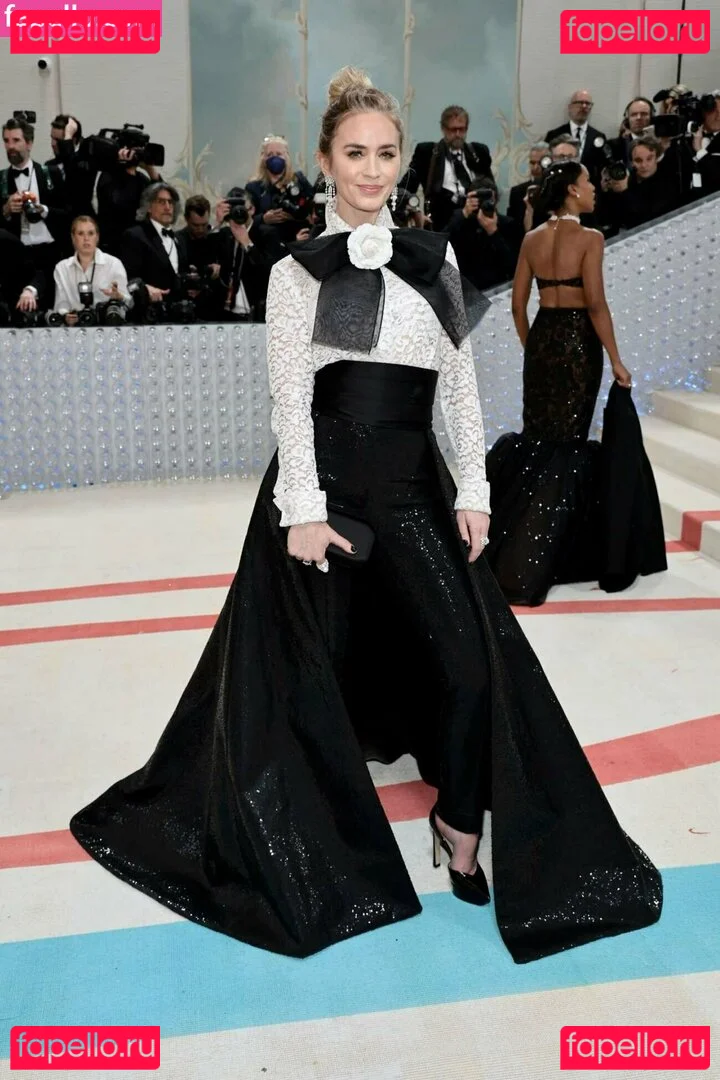 Emily Blunt Onlyfans Photo Gallery 