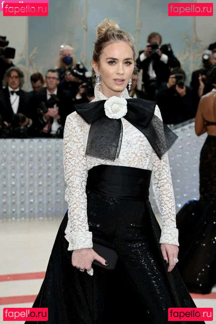 Emily Blunt Onlyfans Photo Gallery 