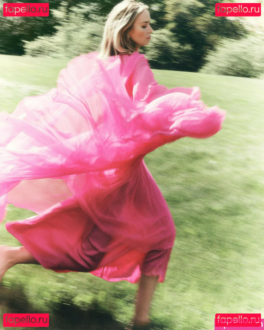 Emily Blunt Onlyfans Photo Gallery 