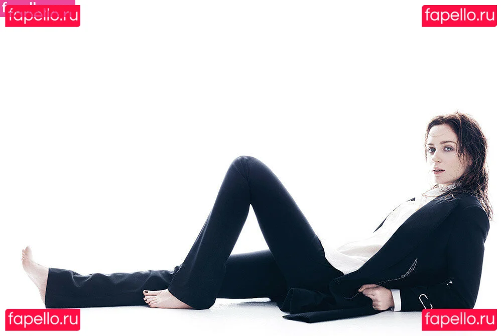 Emily Blunt Onlyfans Photo Gallery 