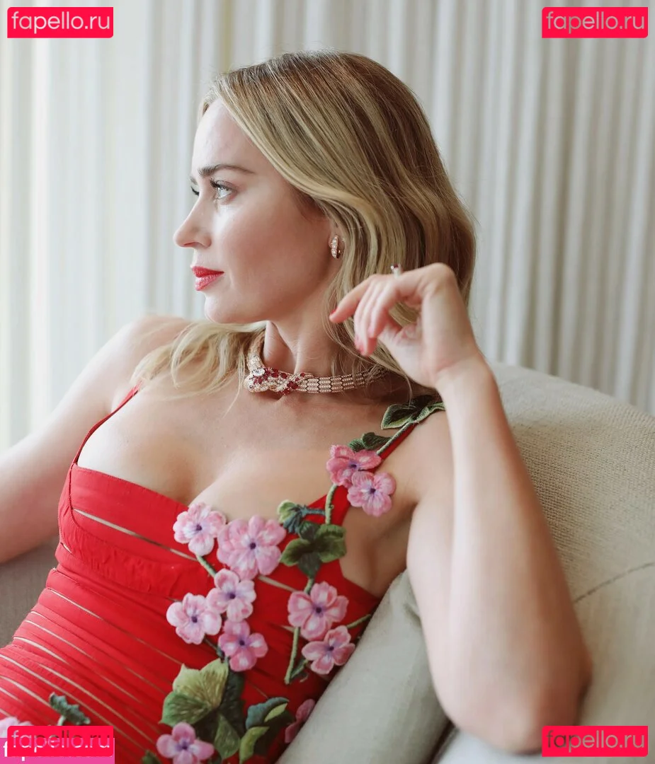 Emily Blunt Onlyfans Photo Gallery 