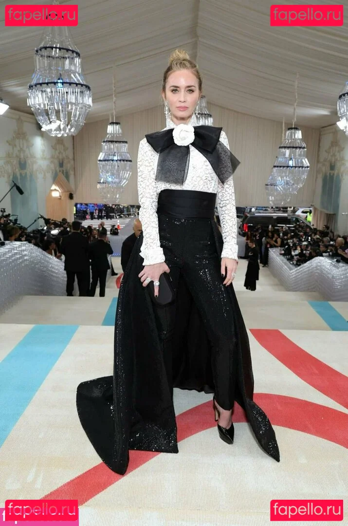 Emily Blunt Onlyfans Photo Gallery 