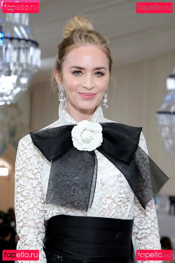 Emily Blunt Onlyfans Photo Gallery 