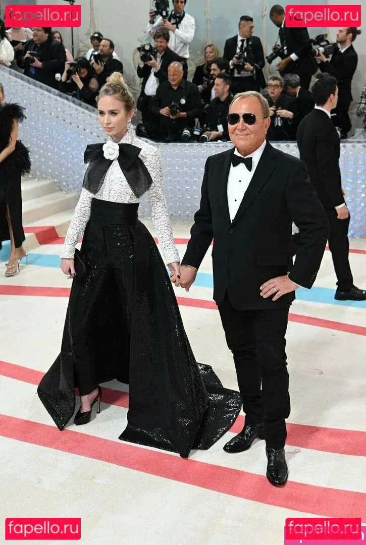 Emily Blunt Onlyfans Photo Gallery 