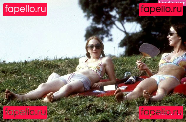 Emily Blunt Onlyfans Photo Gallery 