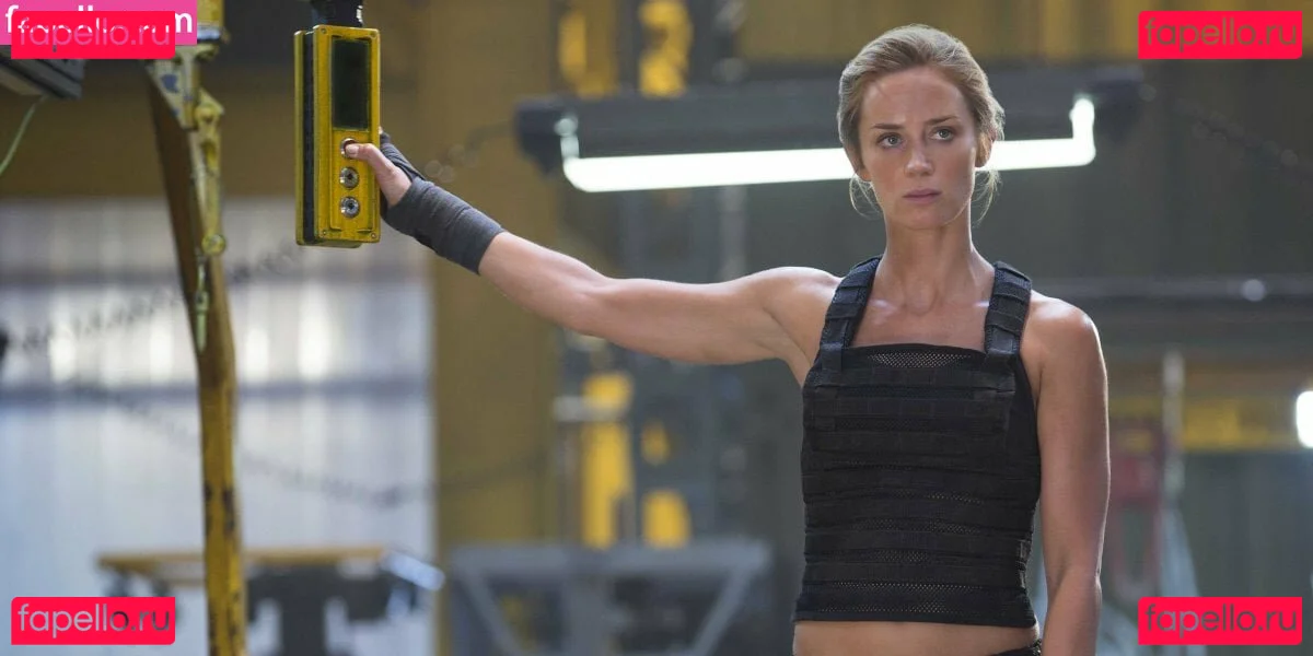 Emily Blunt Onlyfans Photo Gallery 