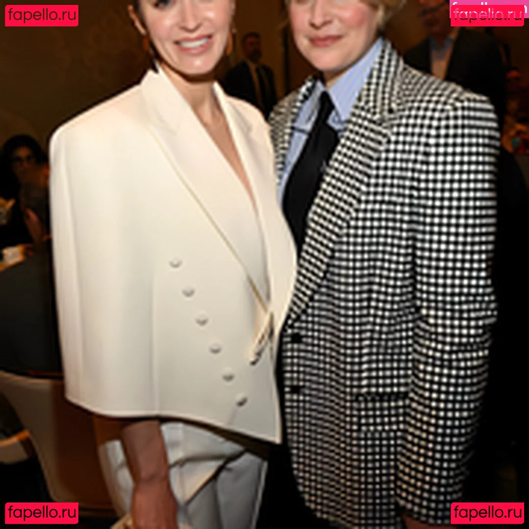 Emily Blunt Onlyfans Photo Gallery 