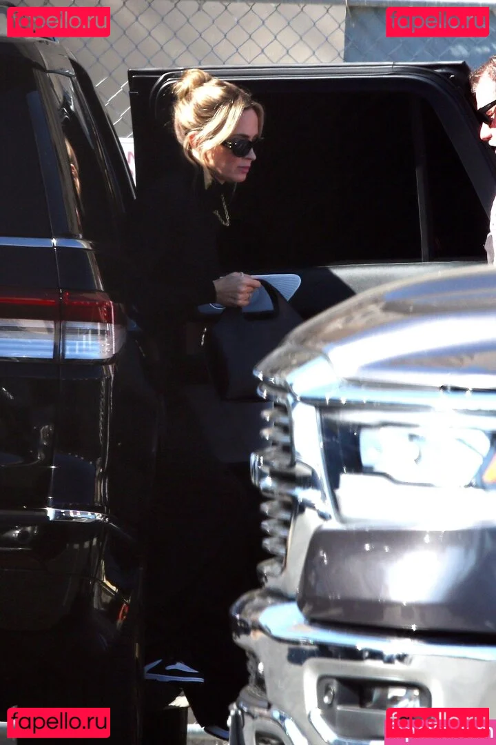 Emily Blunt Onlyfans Photo Gallery 