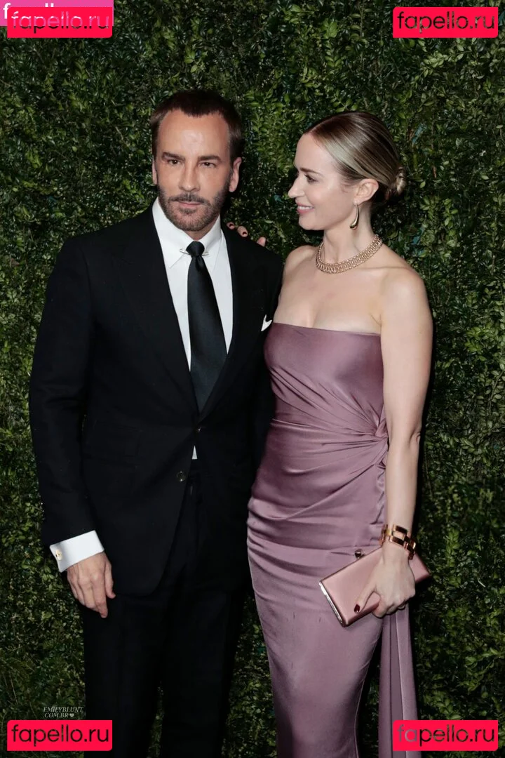 Emily Blunt Onlyfans Photo Gallery 