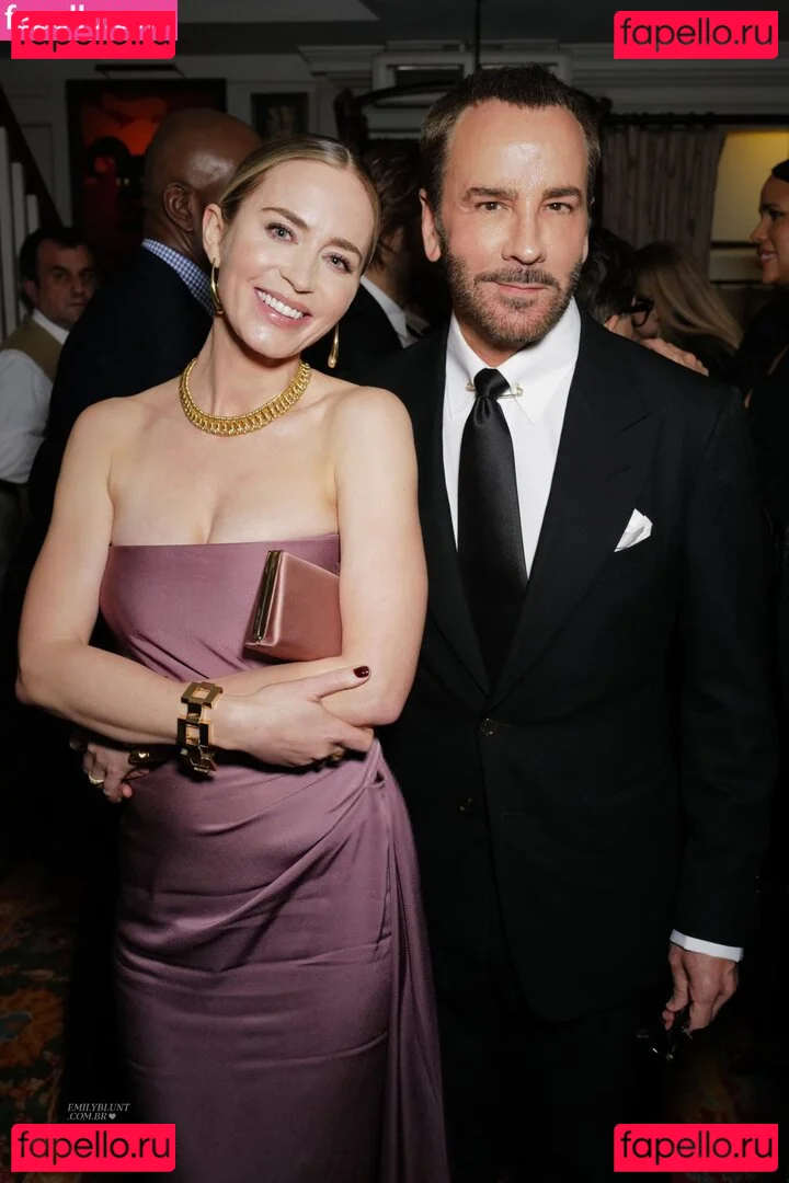 Emily Blunt Onlyfans Photo Gallery 