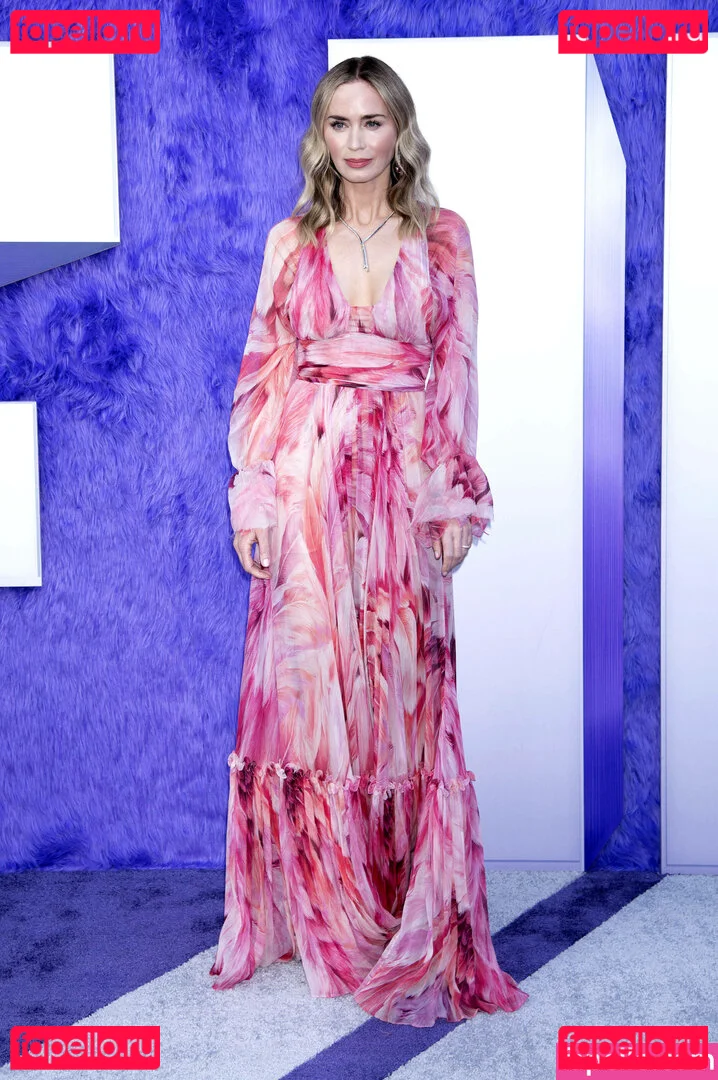 Emily Blunt Onlyfans Photo Gallery 